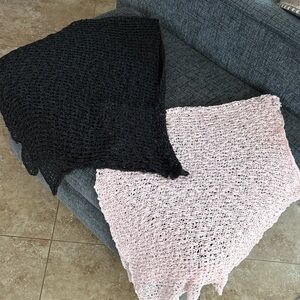 Lost River Clothing Black and Pink Knit Ponchos